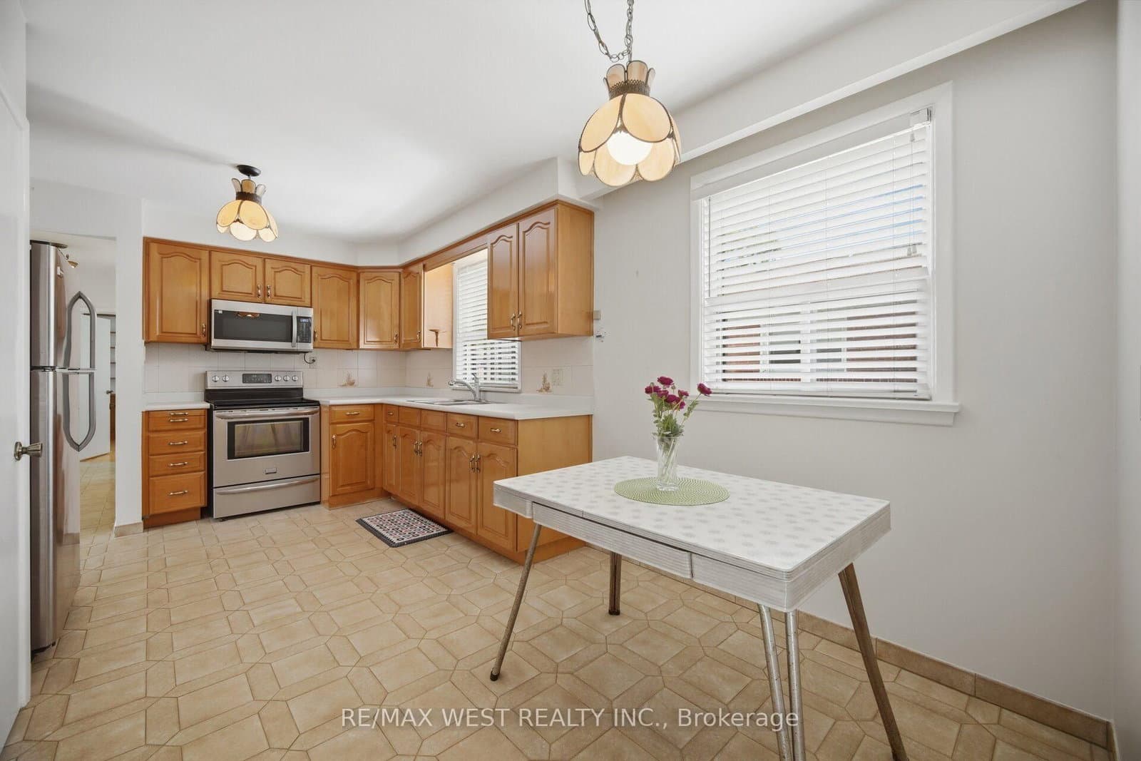 89 Wendell Avenue thumbnail 10