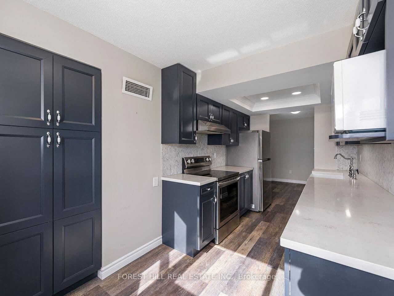 30 Malta Avenue, Unit 2004 thumbnail 14