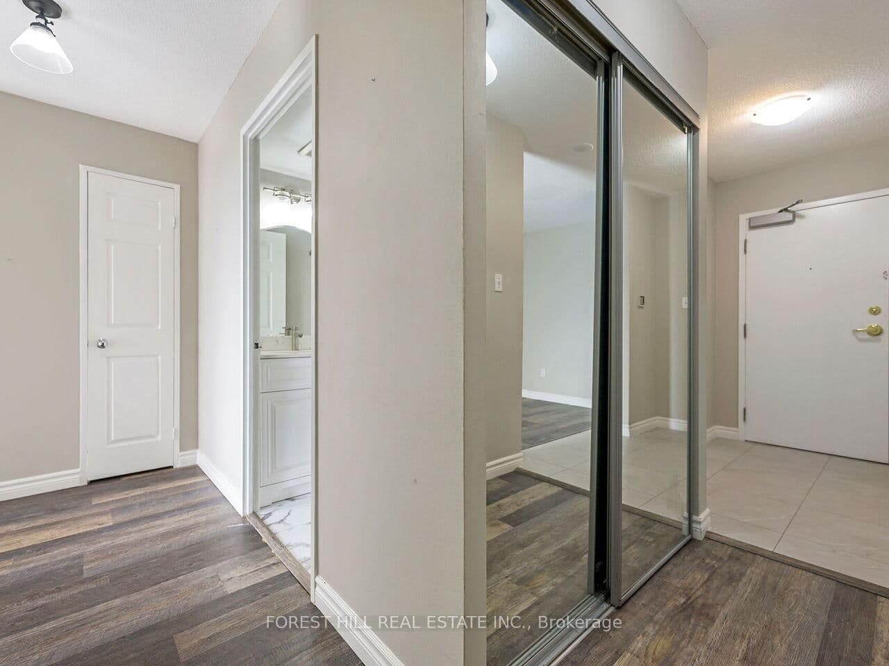 30 Malta Avenue, Unit 2004 thumbnail 4