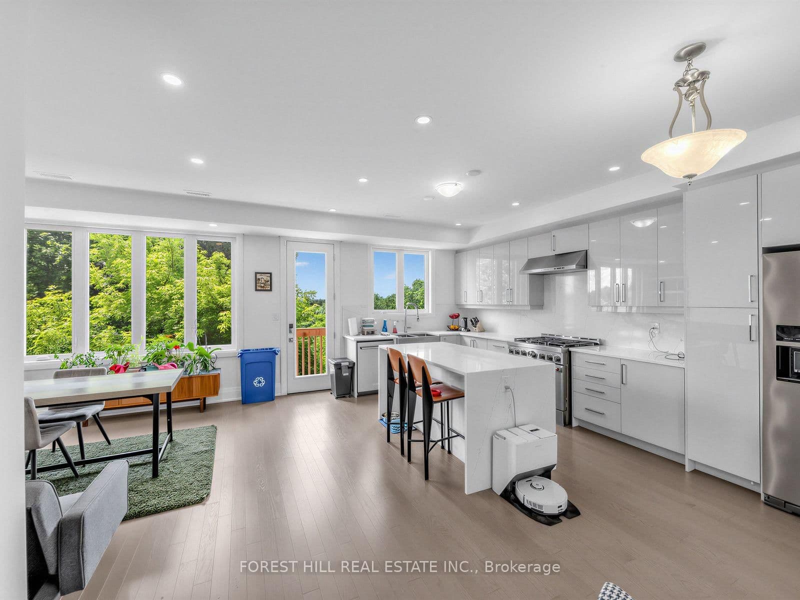2996 Weston Road thumbnail 5