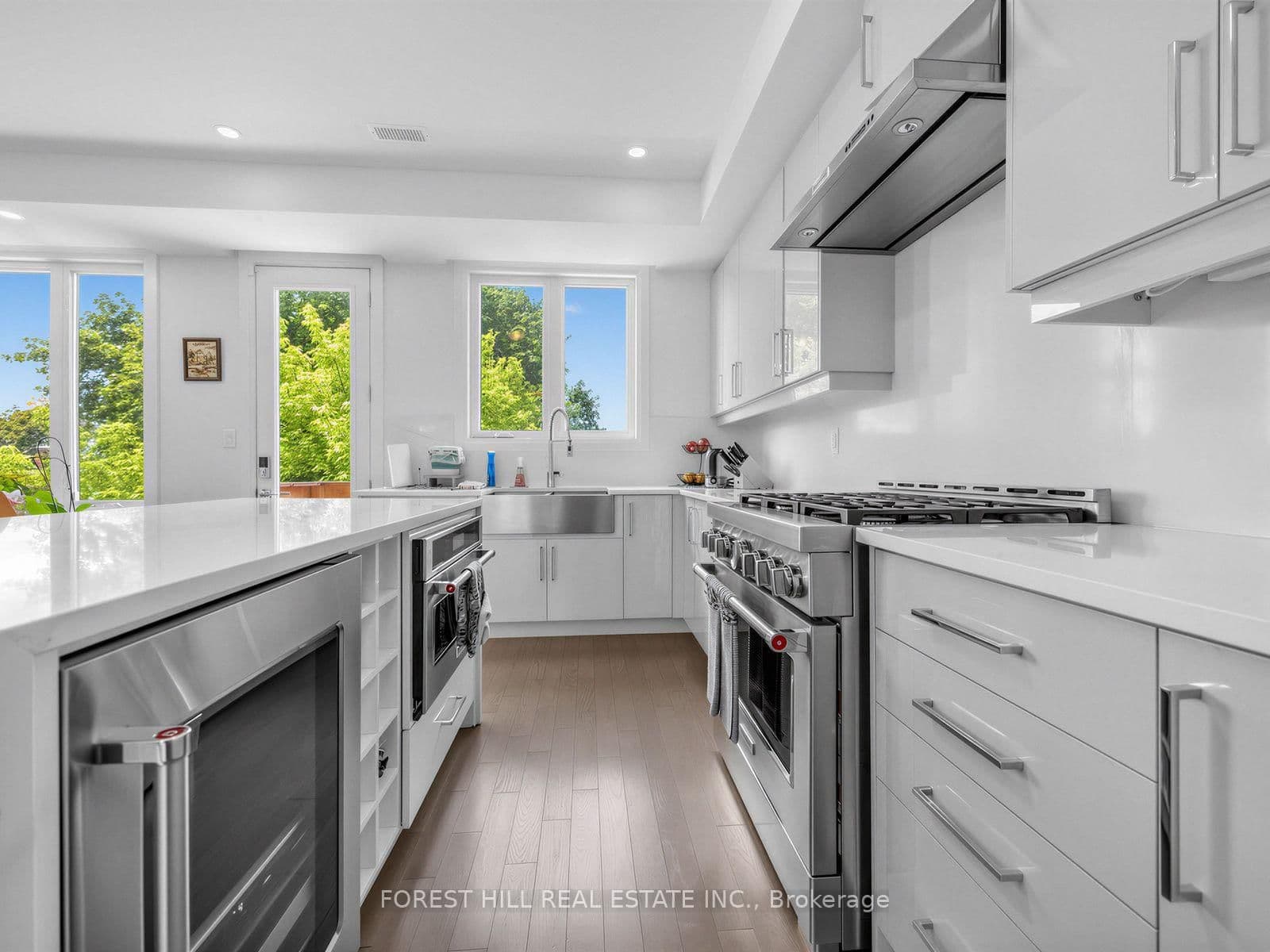 2996 Weston Road thumbnail 8