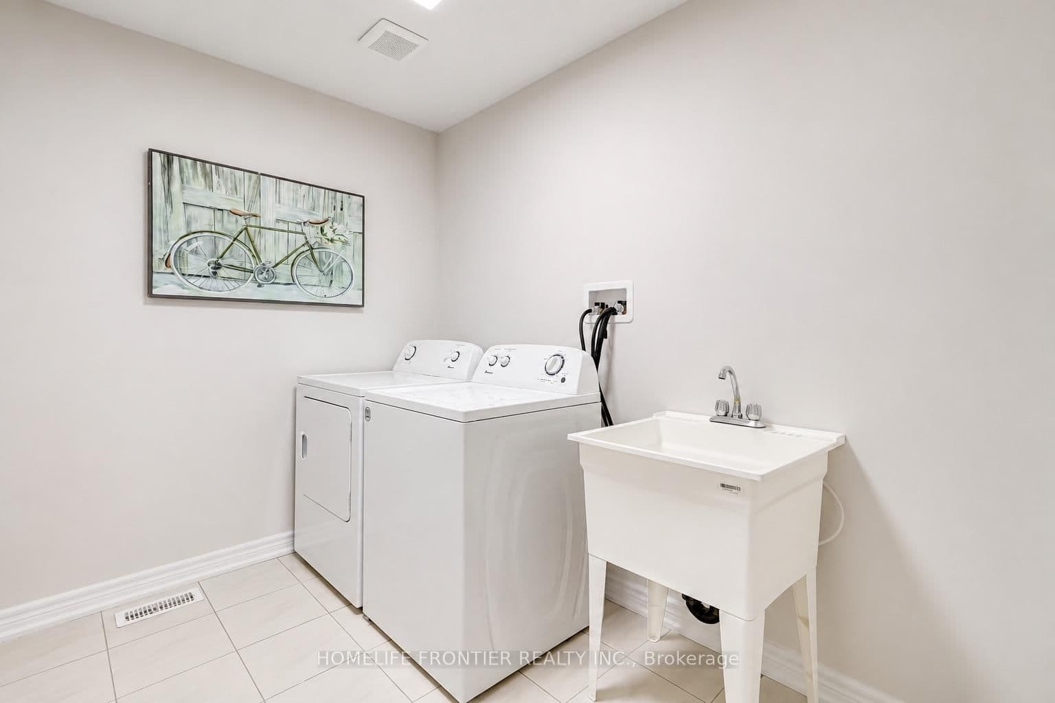 879 Plum Place thumbnail 29