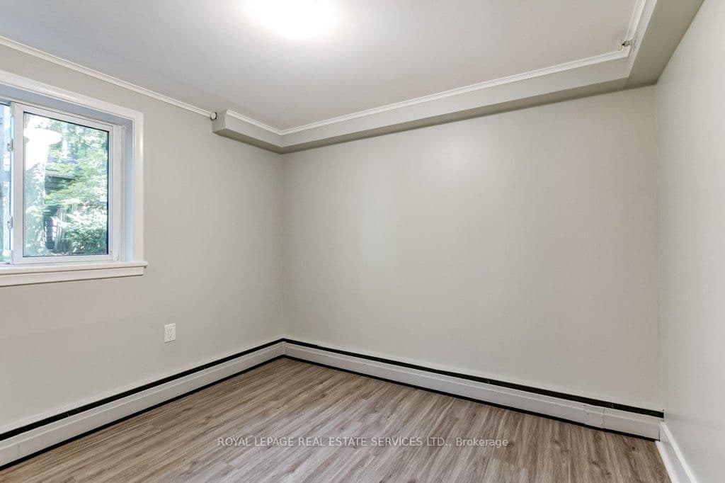302 Maple Avenue, Unit Lower Level 1 thumbnail 11