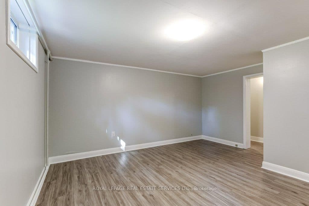 302 Maple Avenue, Unit Lower Level 1 thumbnail 7