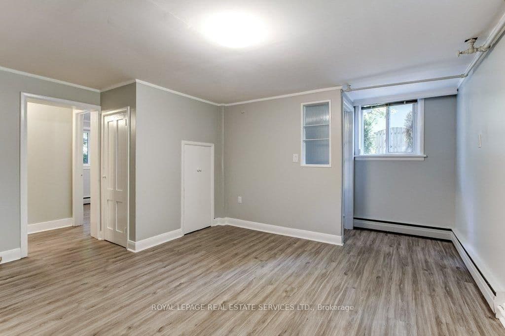 302 Maple Avenue, Unit Lower Level 1 thumbnail 8