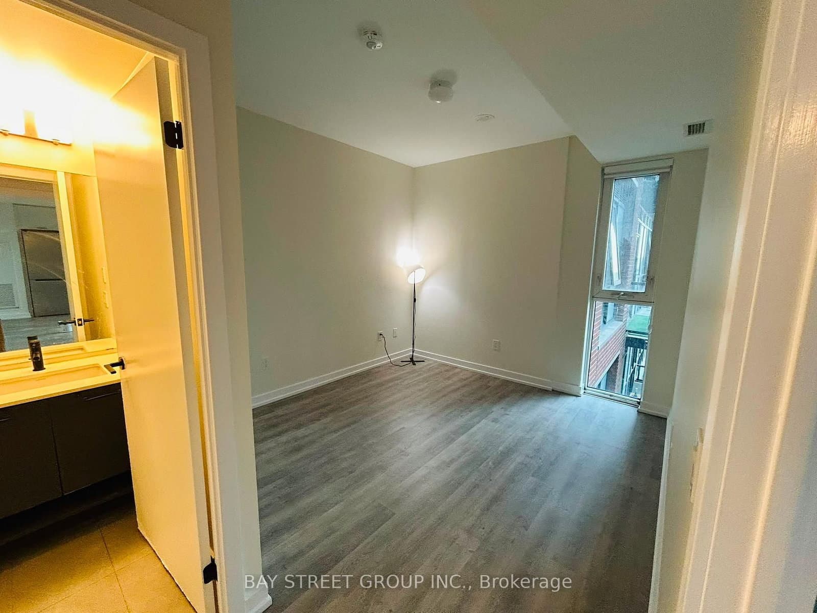2300 St Clair Avenue W, Unit 515 thumbnail 30