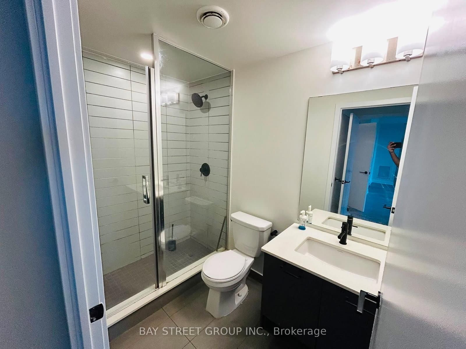 2300 St Clair Avenue W, Unit 515 thumbnail 32