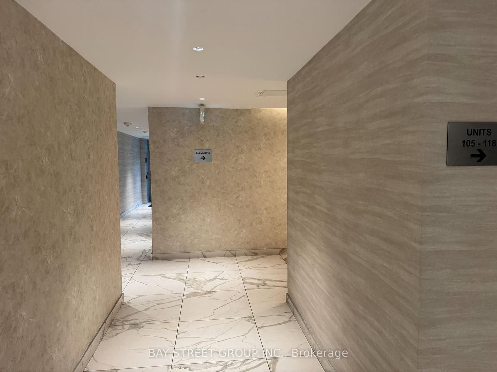 2300 St Clair Avenue W, Unit 515 thumbnail 7