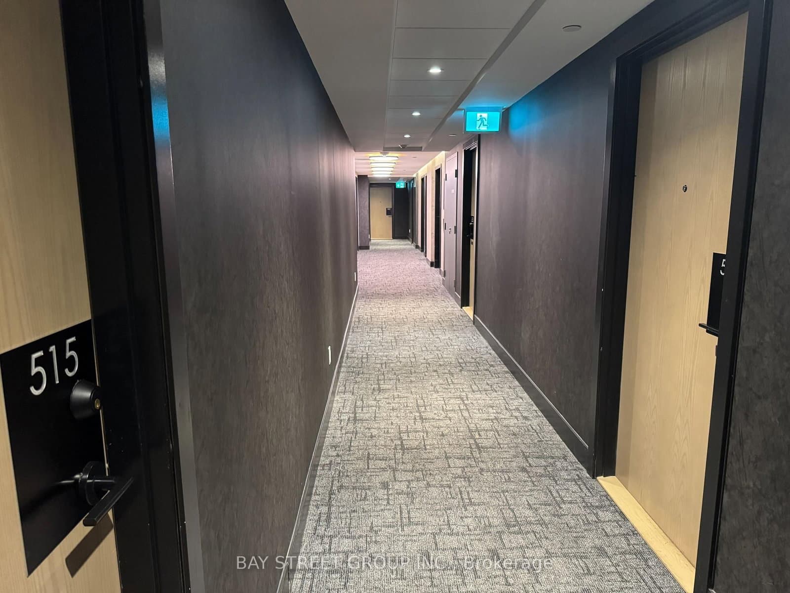 2300 St Clair Avenue W, Unit 515 thumbnail 9