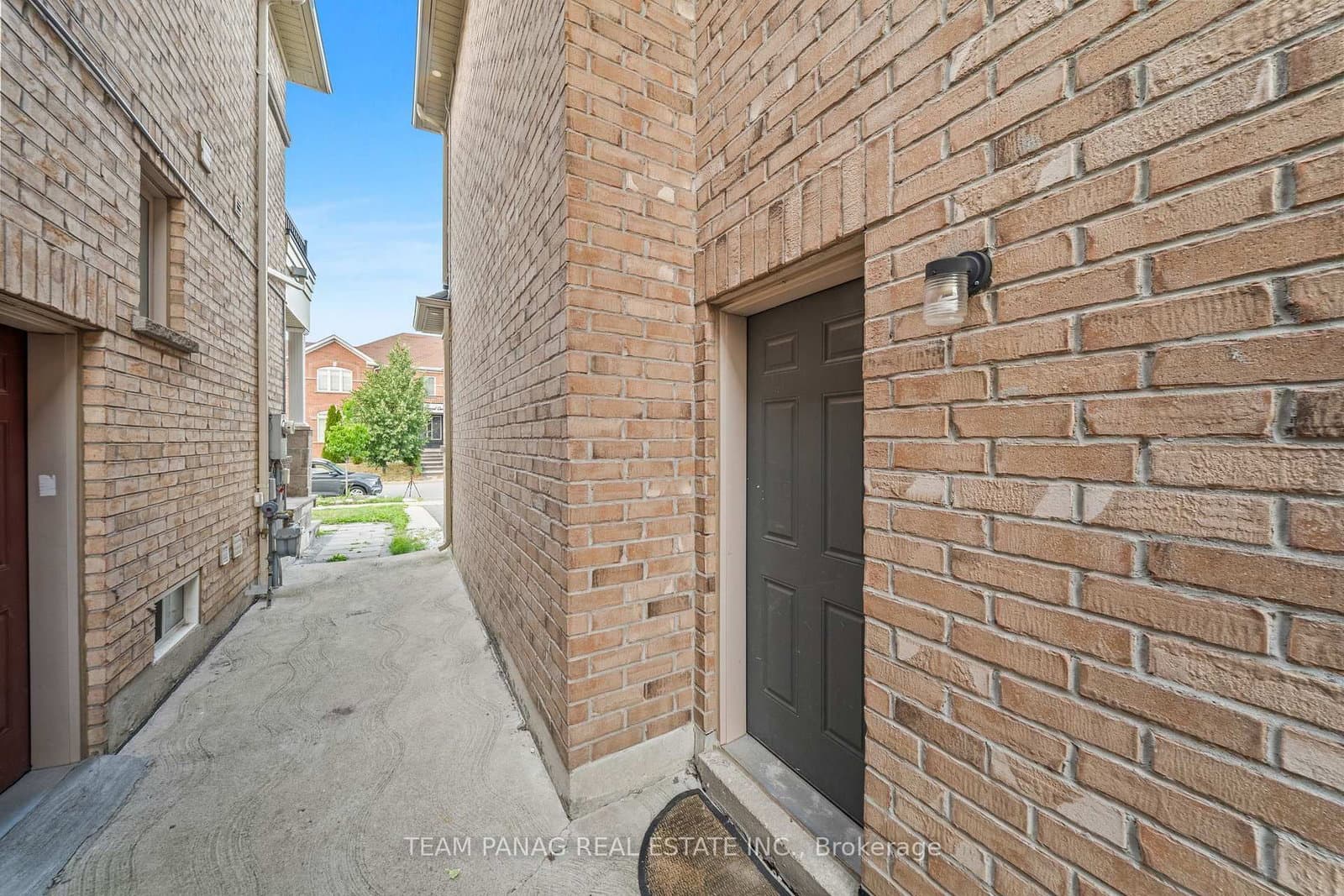91 Campwood Crescent thumbnail 35