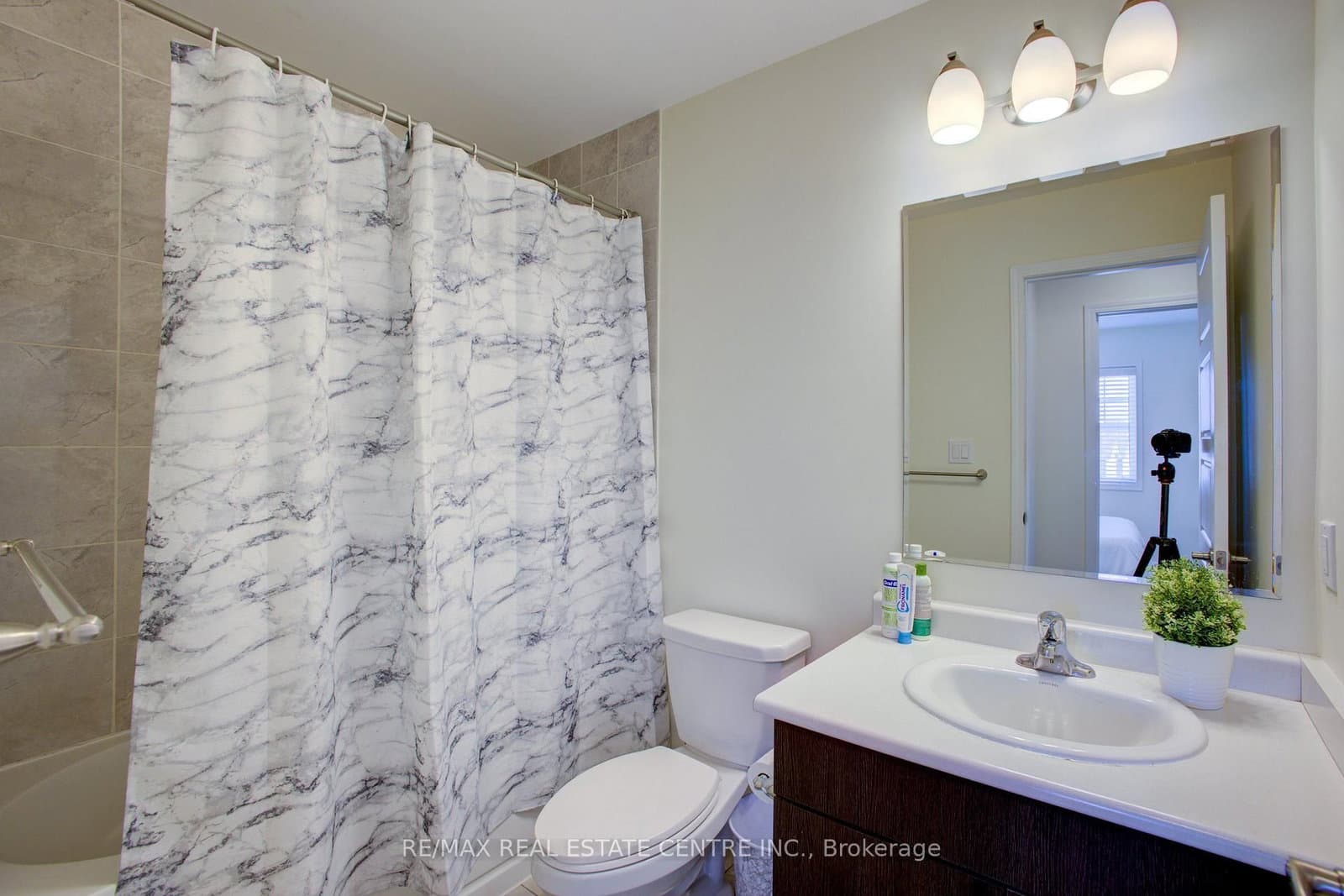 1000 Asleton Boulevard, Unit 164 thumbnail 29