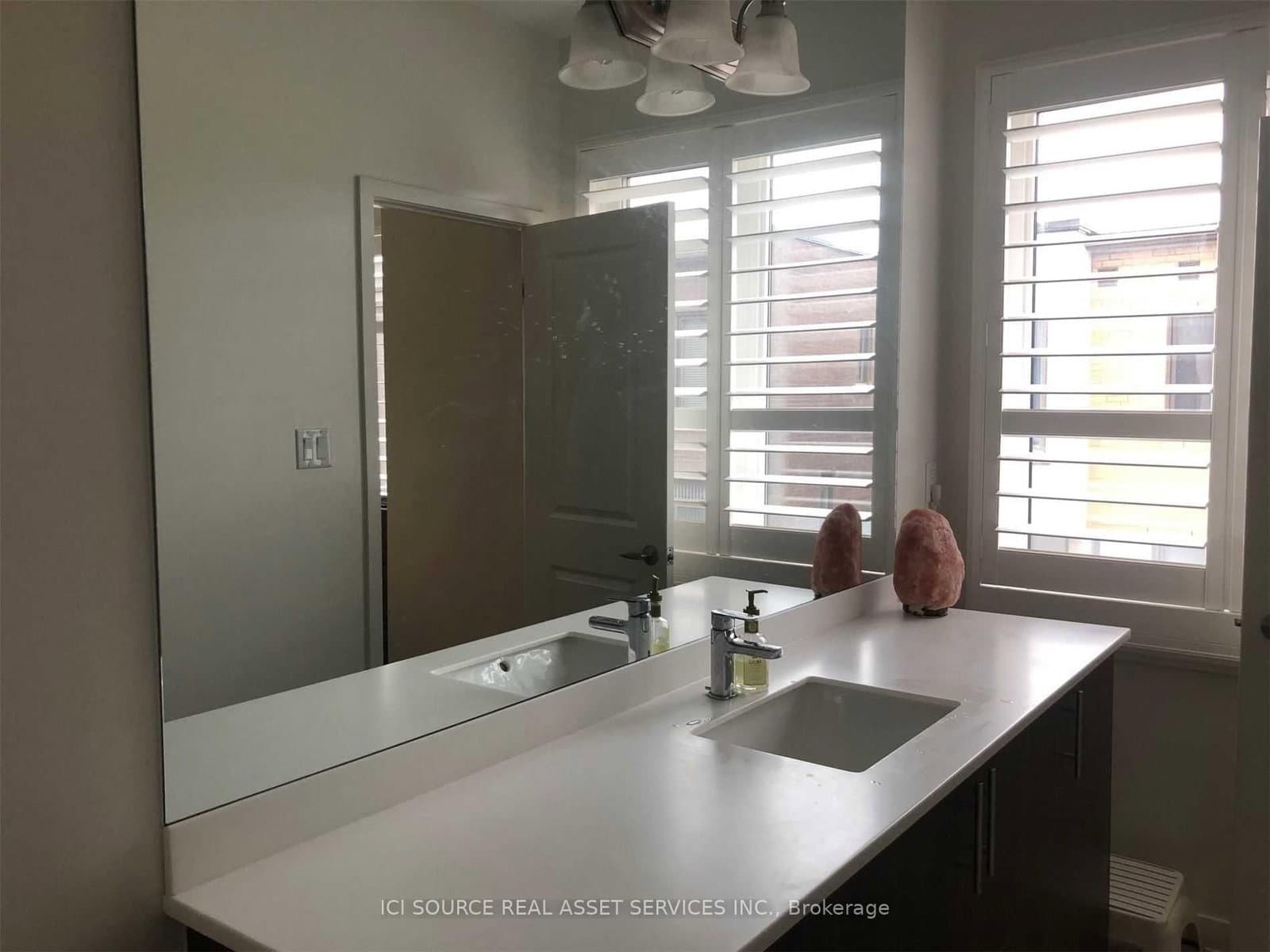 212 Squire Crescent thumbnail 12