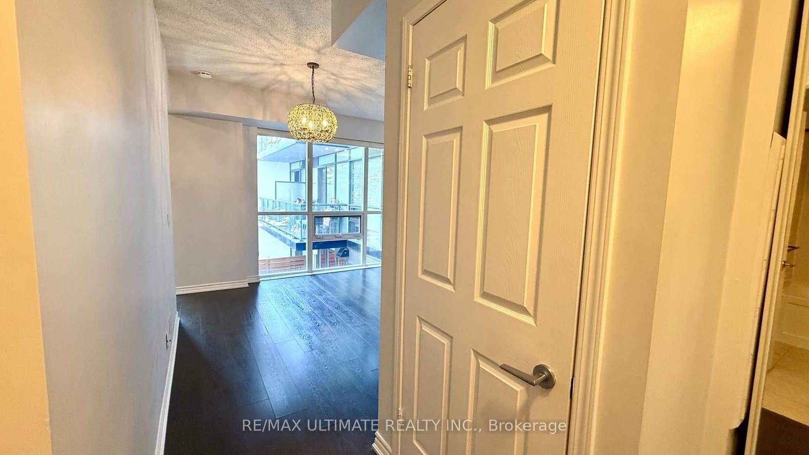 15 James Finlay Way, Unit 723 thumbnail 12