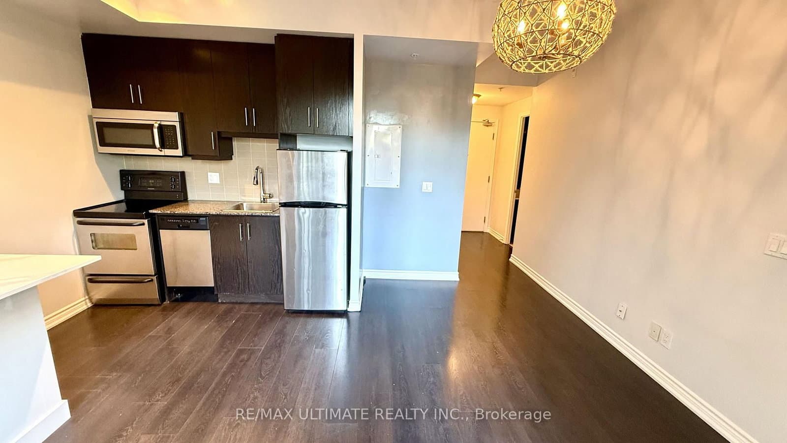15 James Finlay Way, Unit 723 thumbnail 22