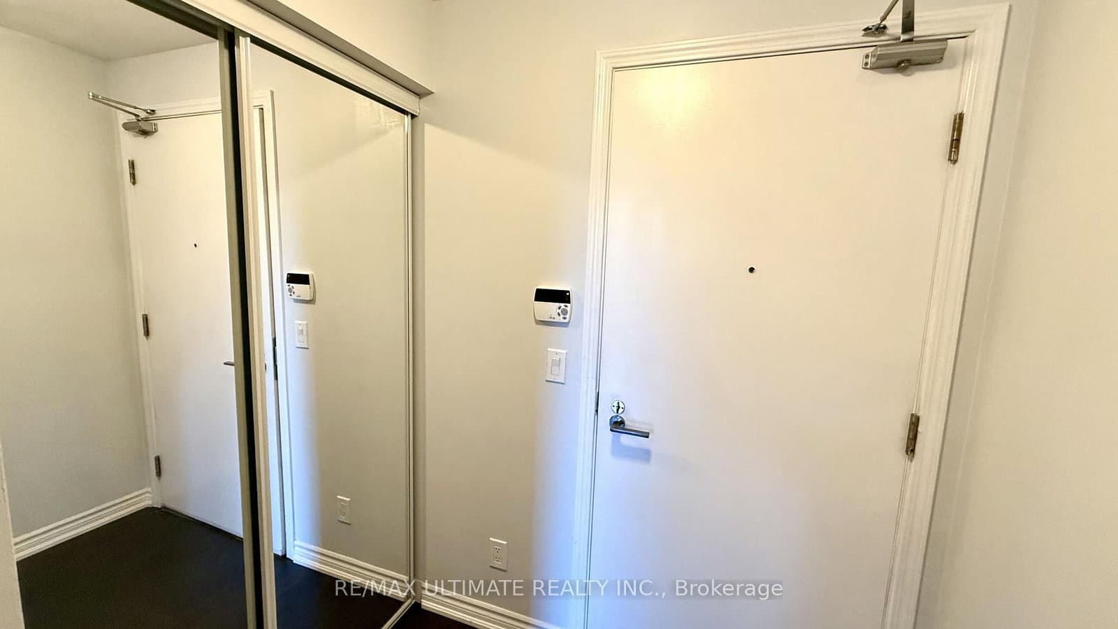 15 James Finlay Way, Unit 723 thumbnail 8