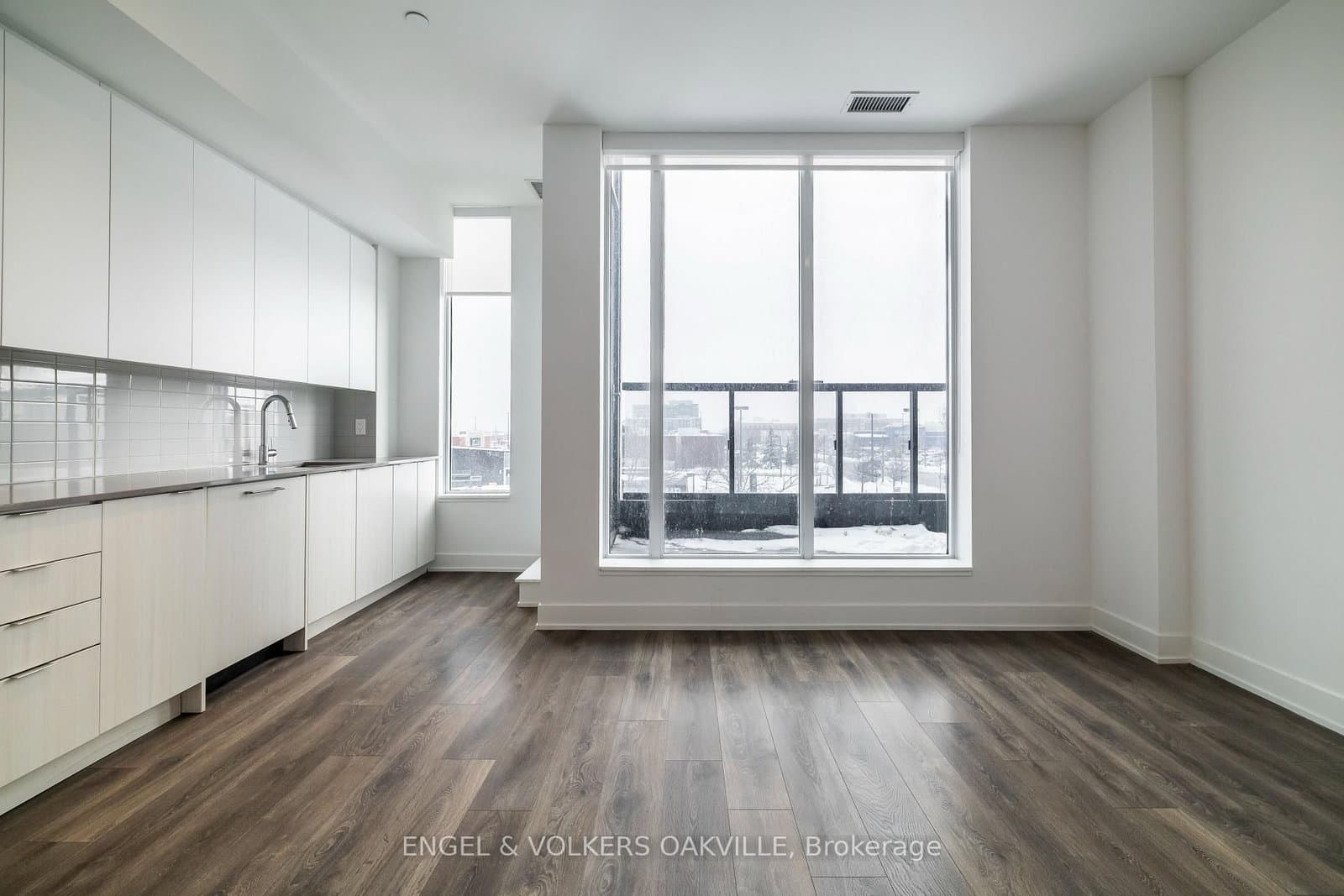 2481 Taunton Road, Unit 248 thumbnail 11