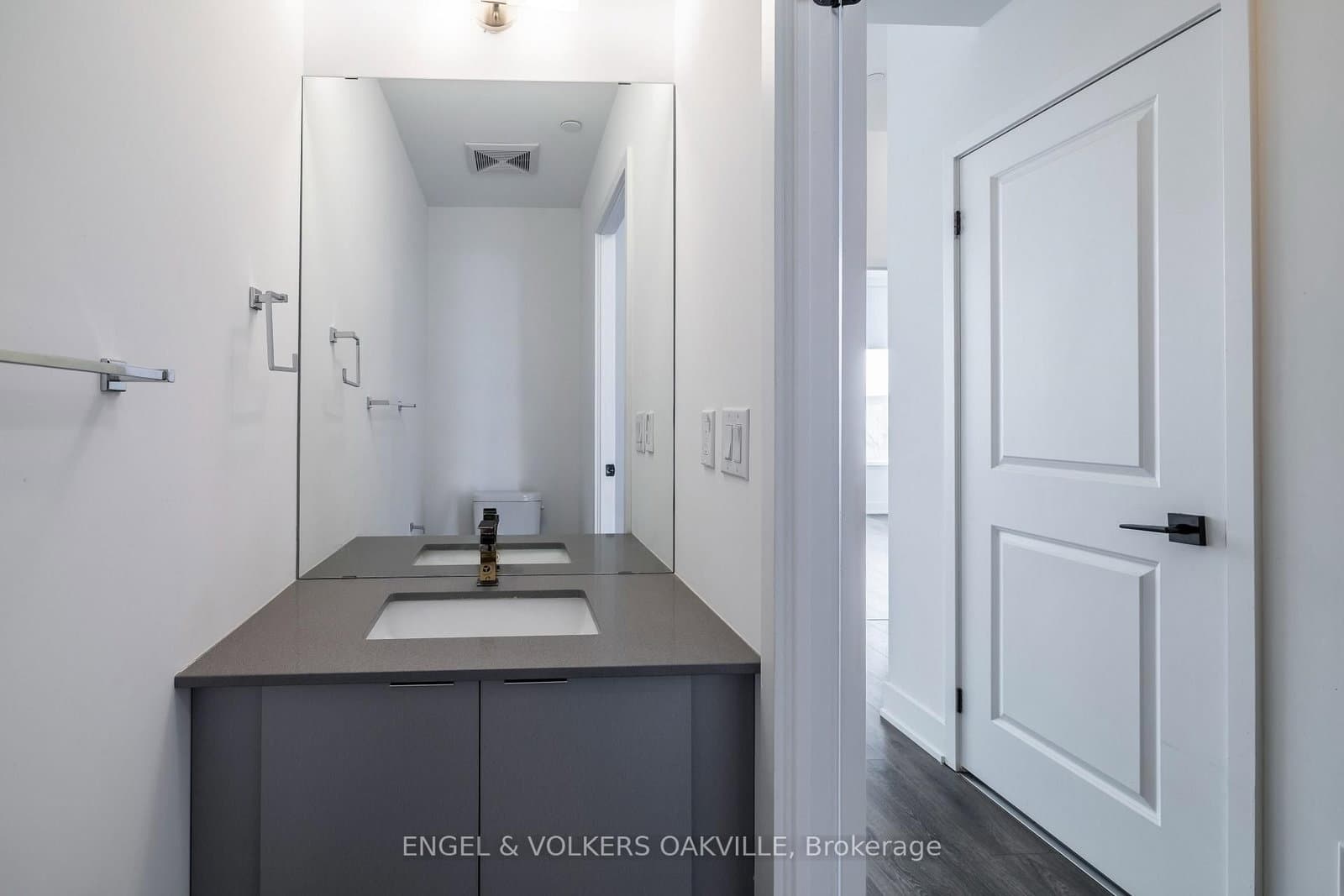 2481 Taunton Road, Unit 248 thumbnail 5