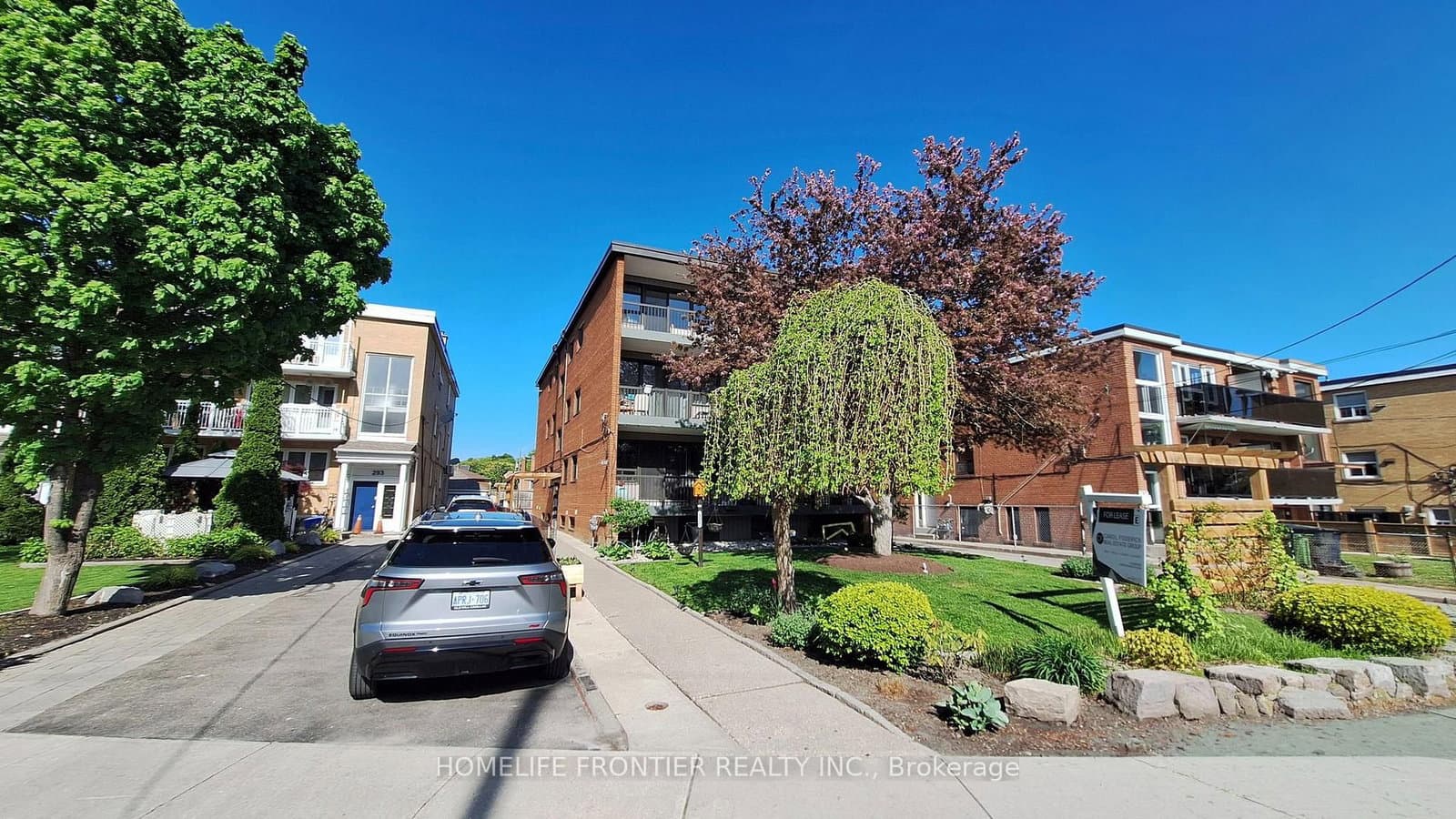 291 Scarlett Road, Unit 101 thumbnail 20