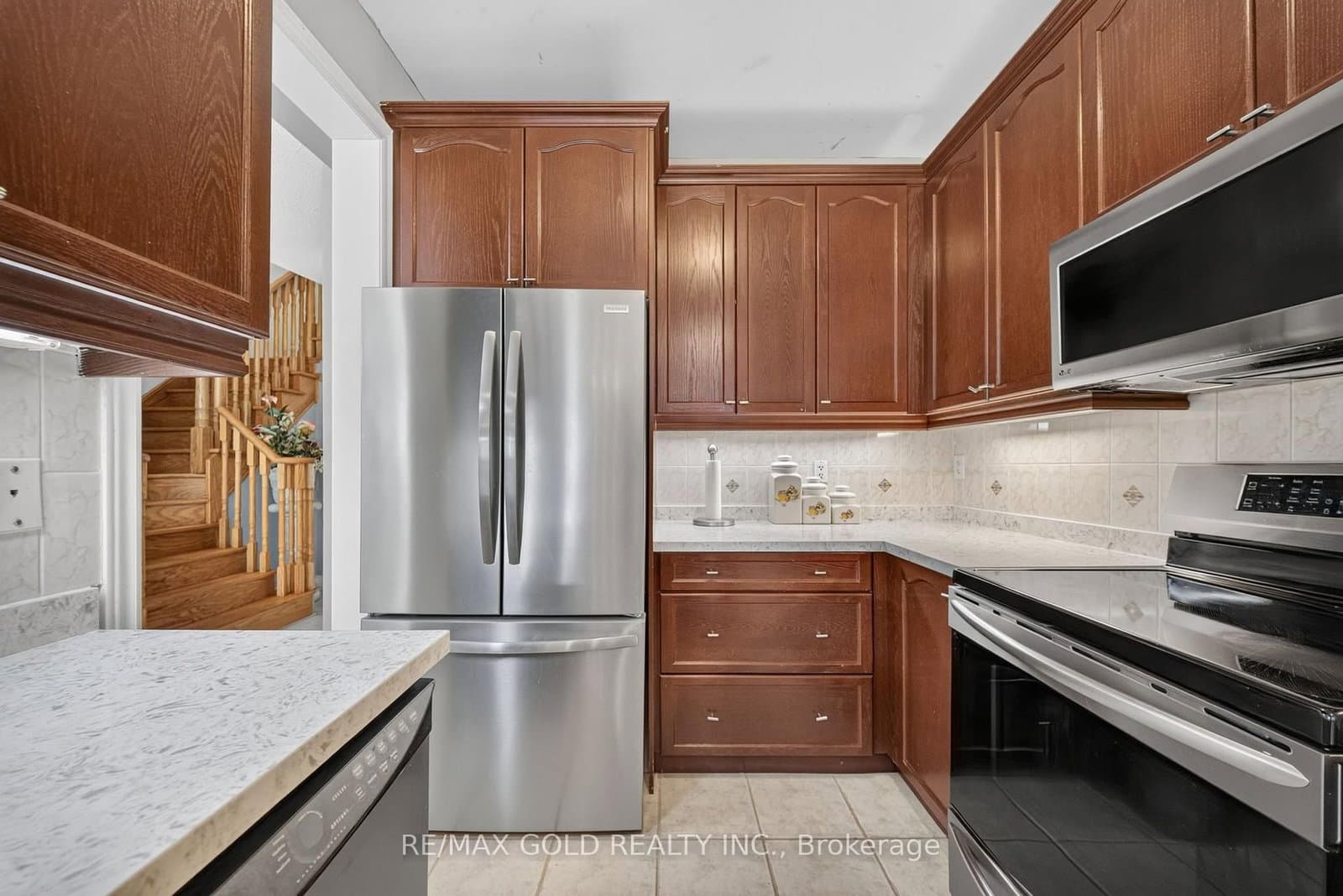 104 Everingham Circle thumbnail 16