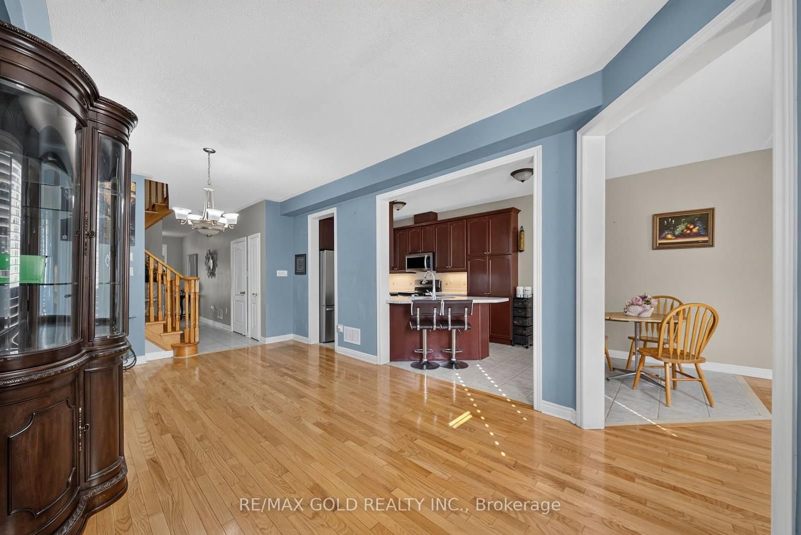 104 Everingham Circle thumbnail 18