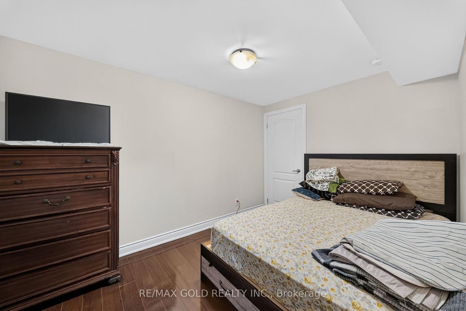 104 Everingham Circle thumbnail 37