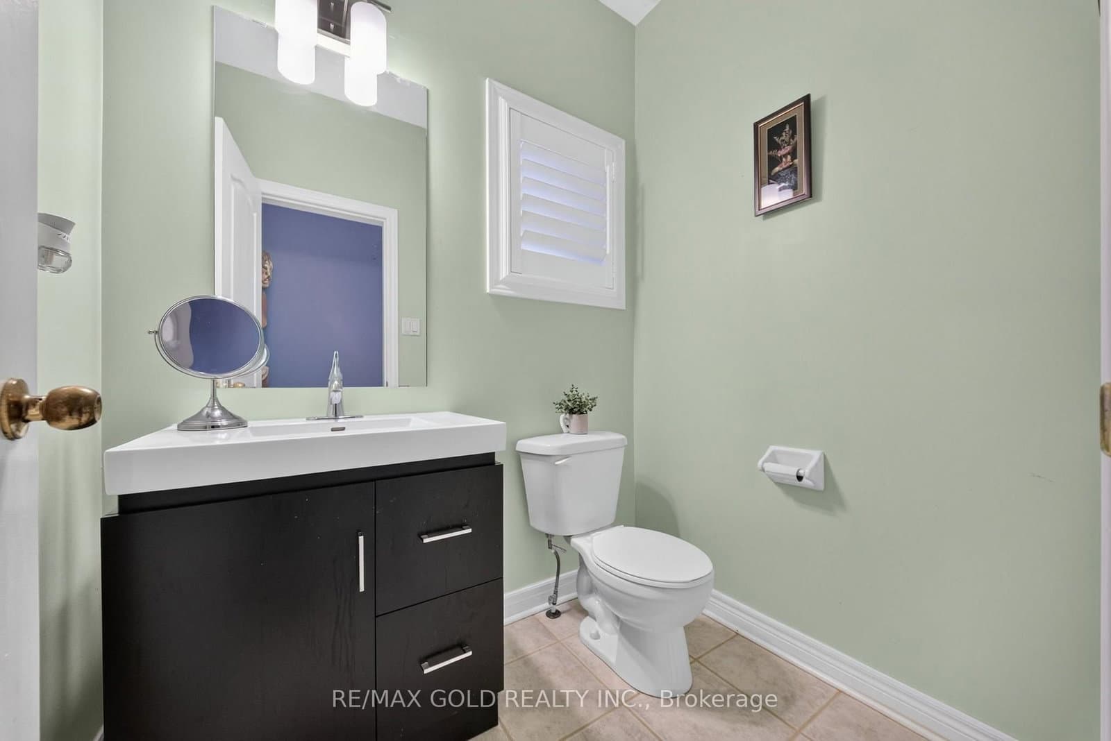 104 Everingham Circle thumbnail 5