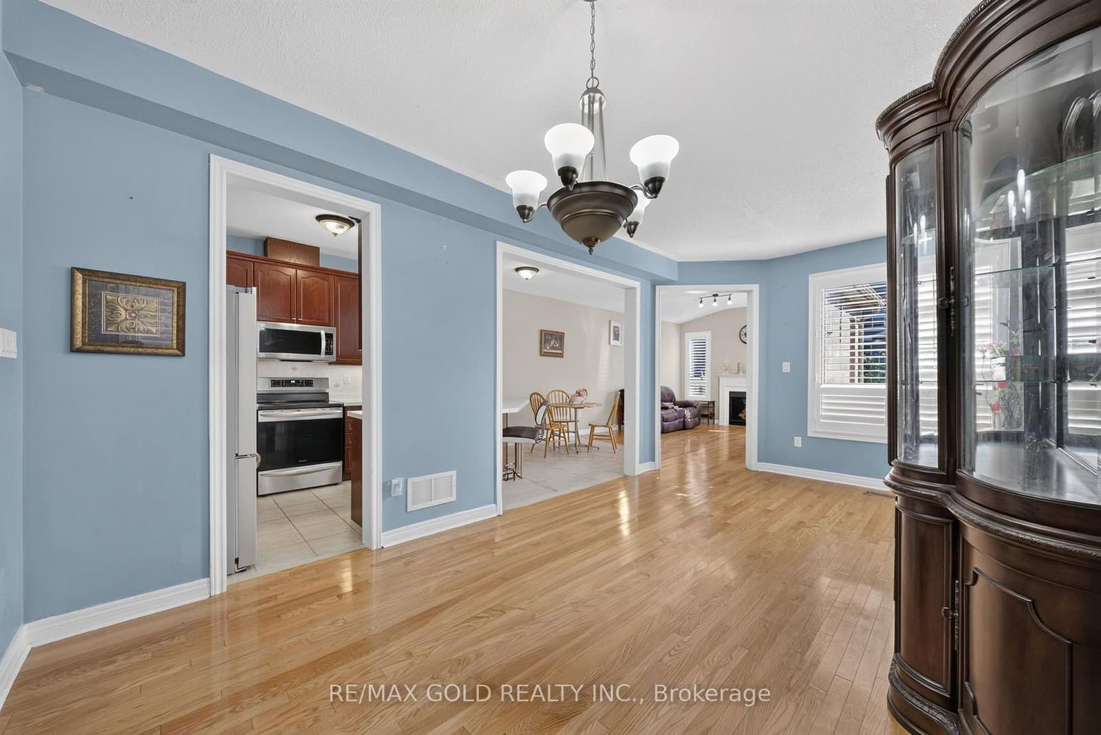 104 Everingham Circle thumbnail 8
