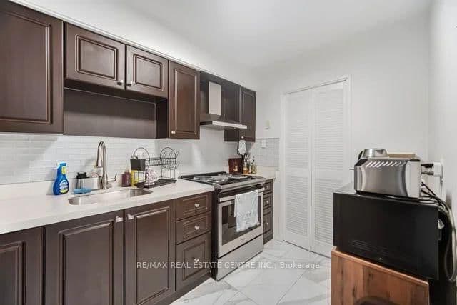 10 Eddystone Avenue, Unit 255 thumbnail 14