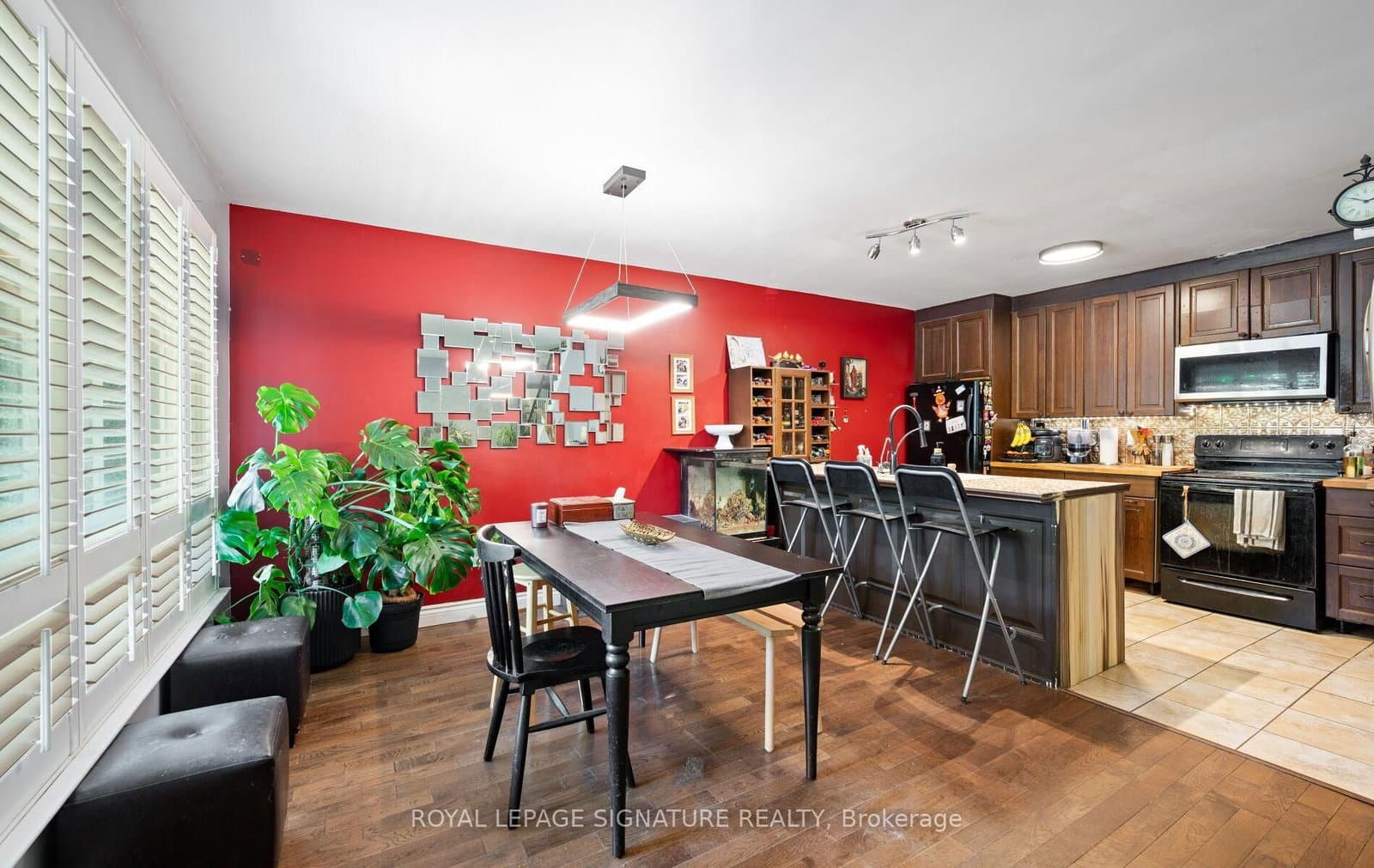 61 Ardglen Drive, Unit 9 thumbnail 13