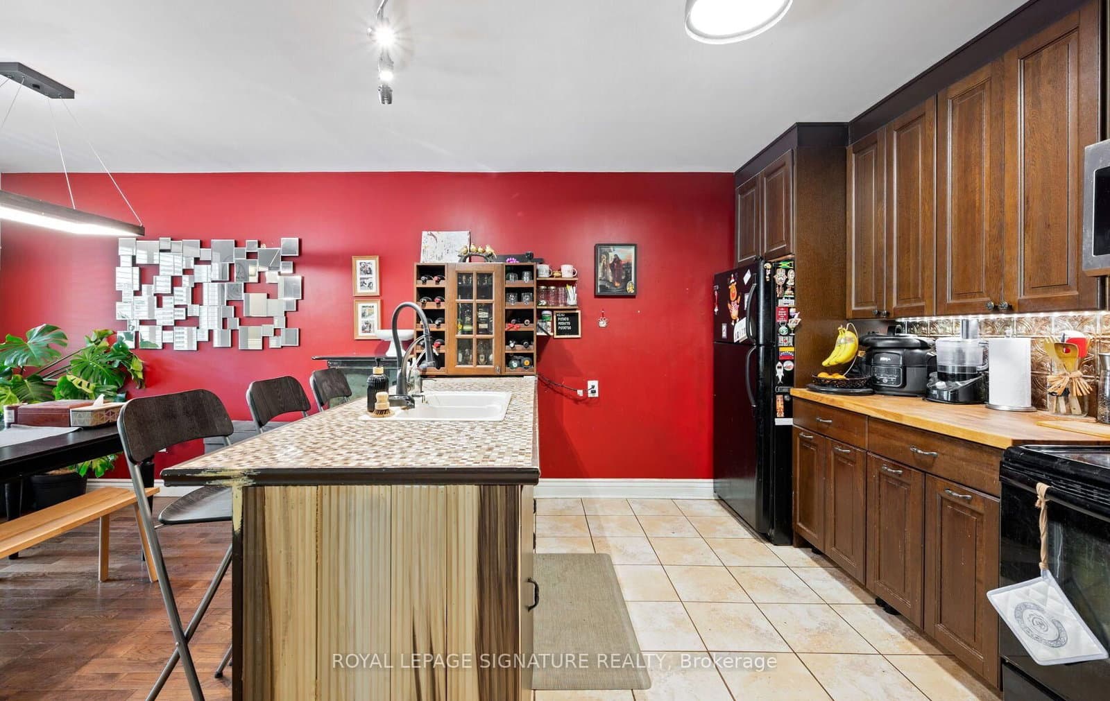 61 Ardglen Drive, Unit 9 thumbnail 19
