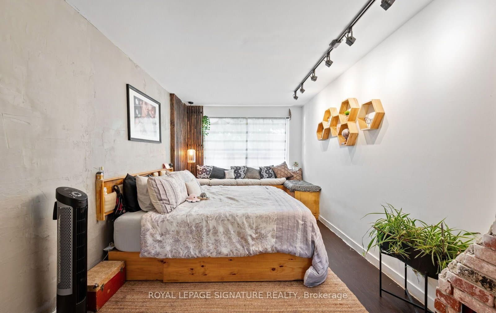61 Ardglen Drive, Unit 9 thumbnail 25
