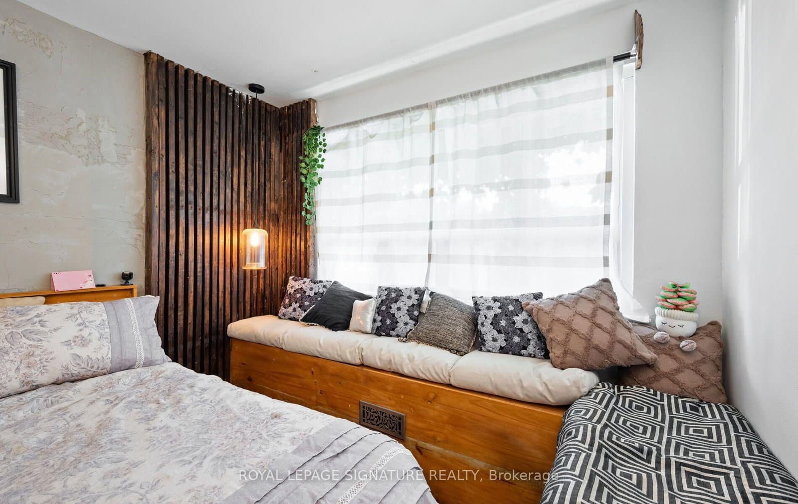 61 Ardglen Drive, Unit 9 thumbnail 27