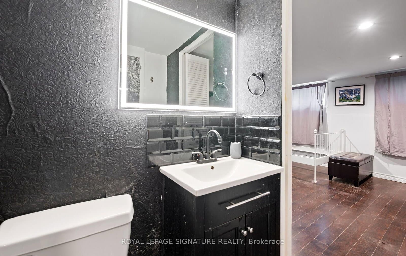 61 Ardglen Drive, Unit 9 thumbnail 43