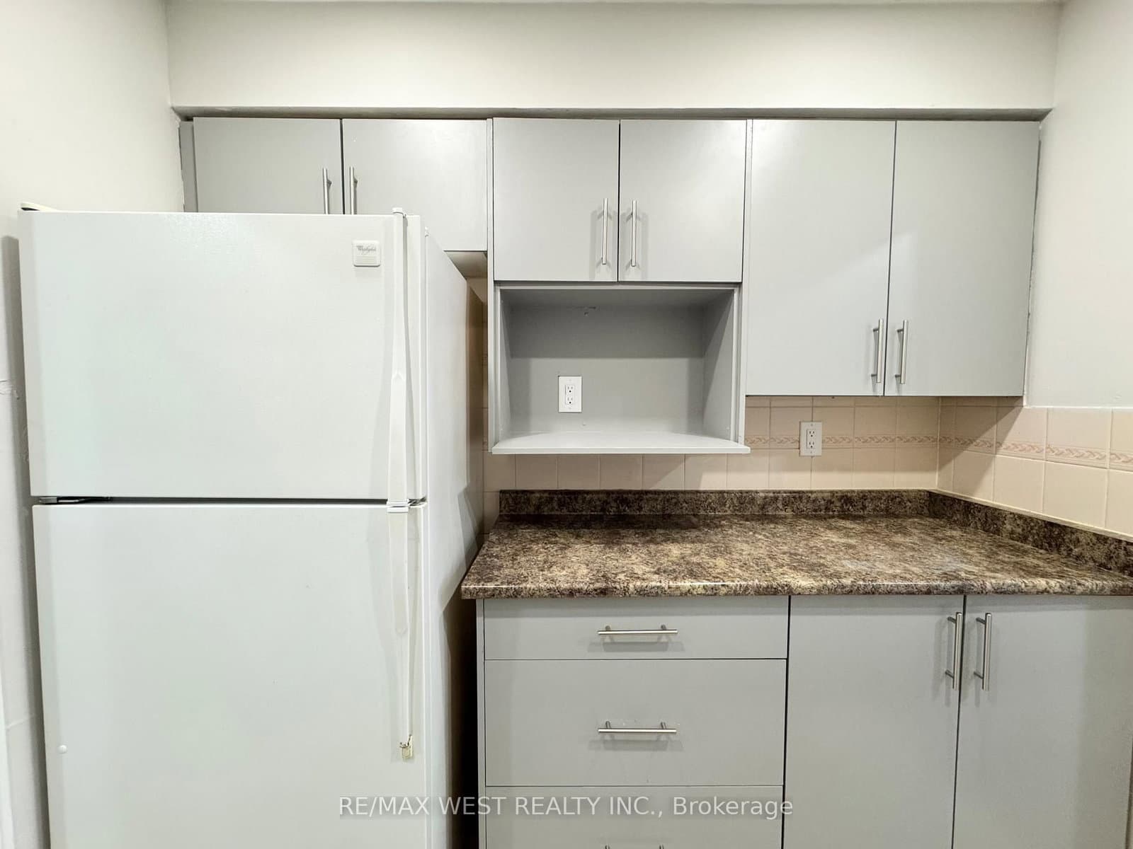3533 Derry Road E, Unit 709 thumbnail 9