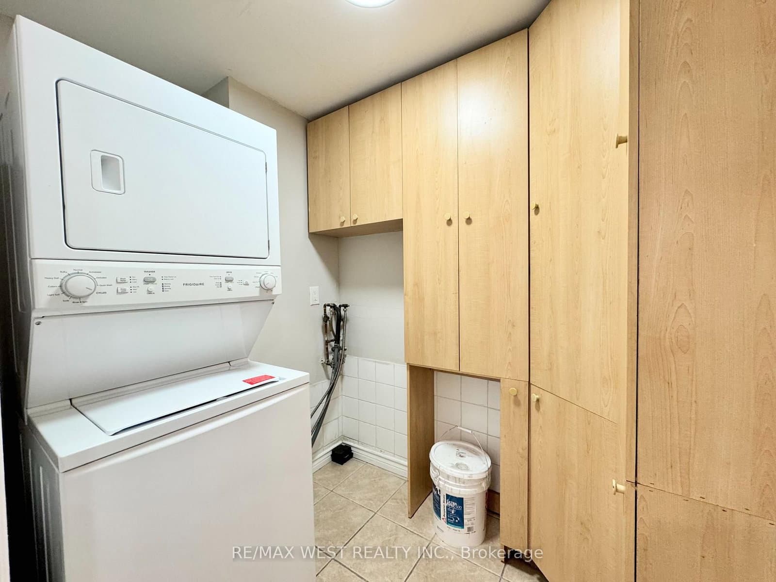 3533 Derry Road E, Unit 709 thumbnail 24