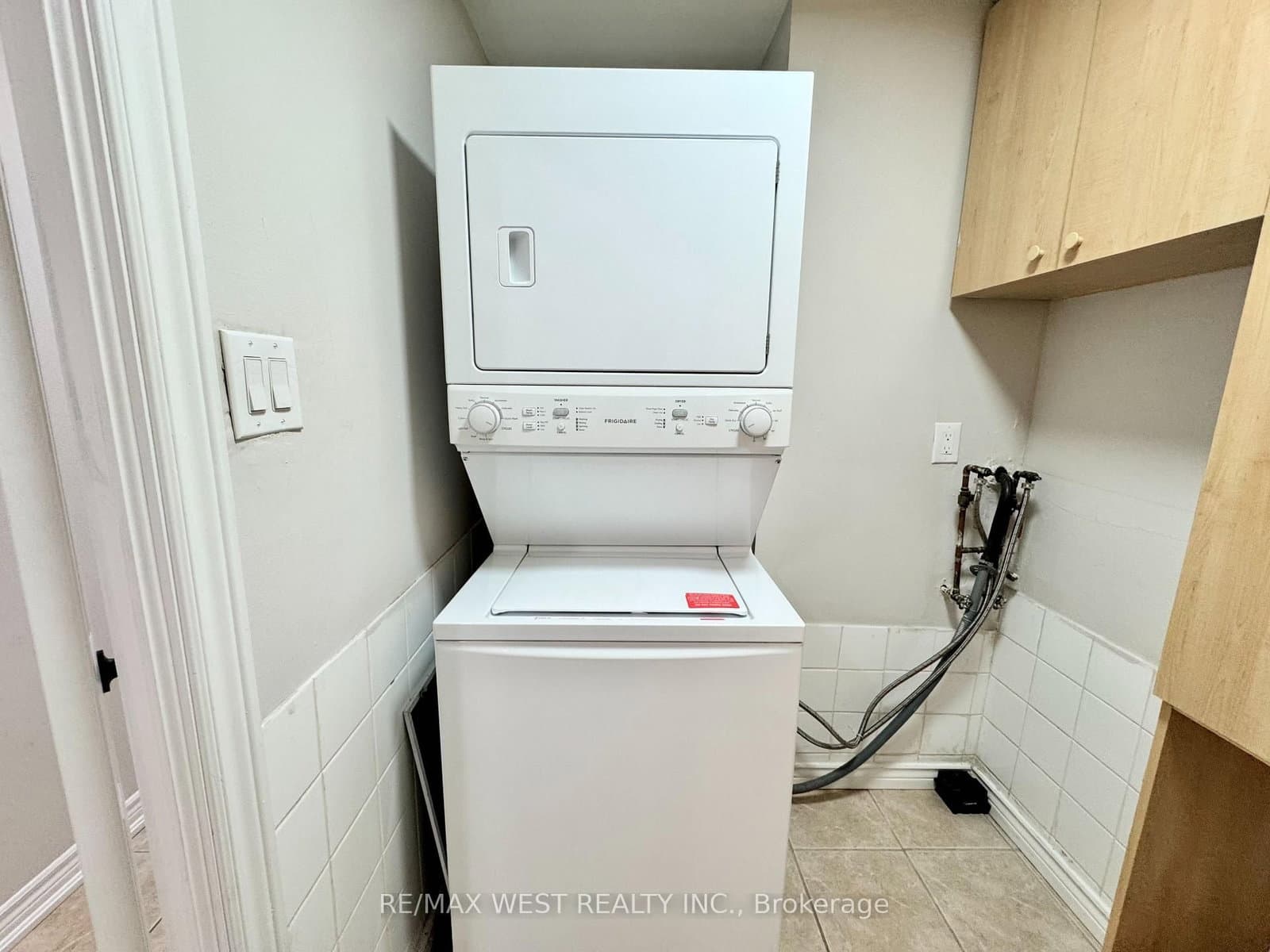 3533 Derry Road E, Unit 709 thumbnail 25