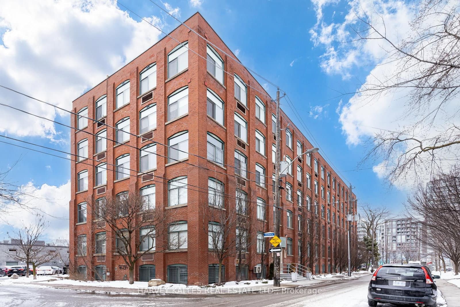 #304 - 24 Noble Street