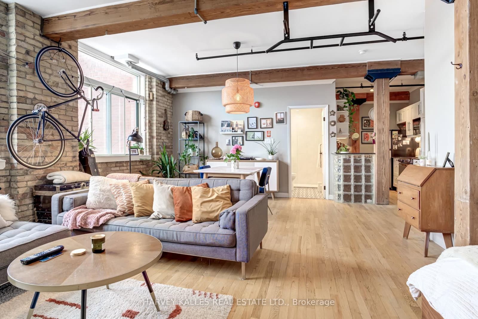 24 Noble Street, Unit 304 thumbnail 14