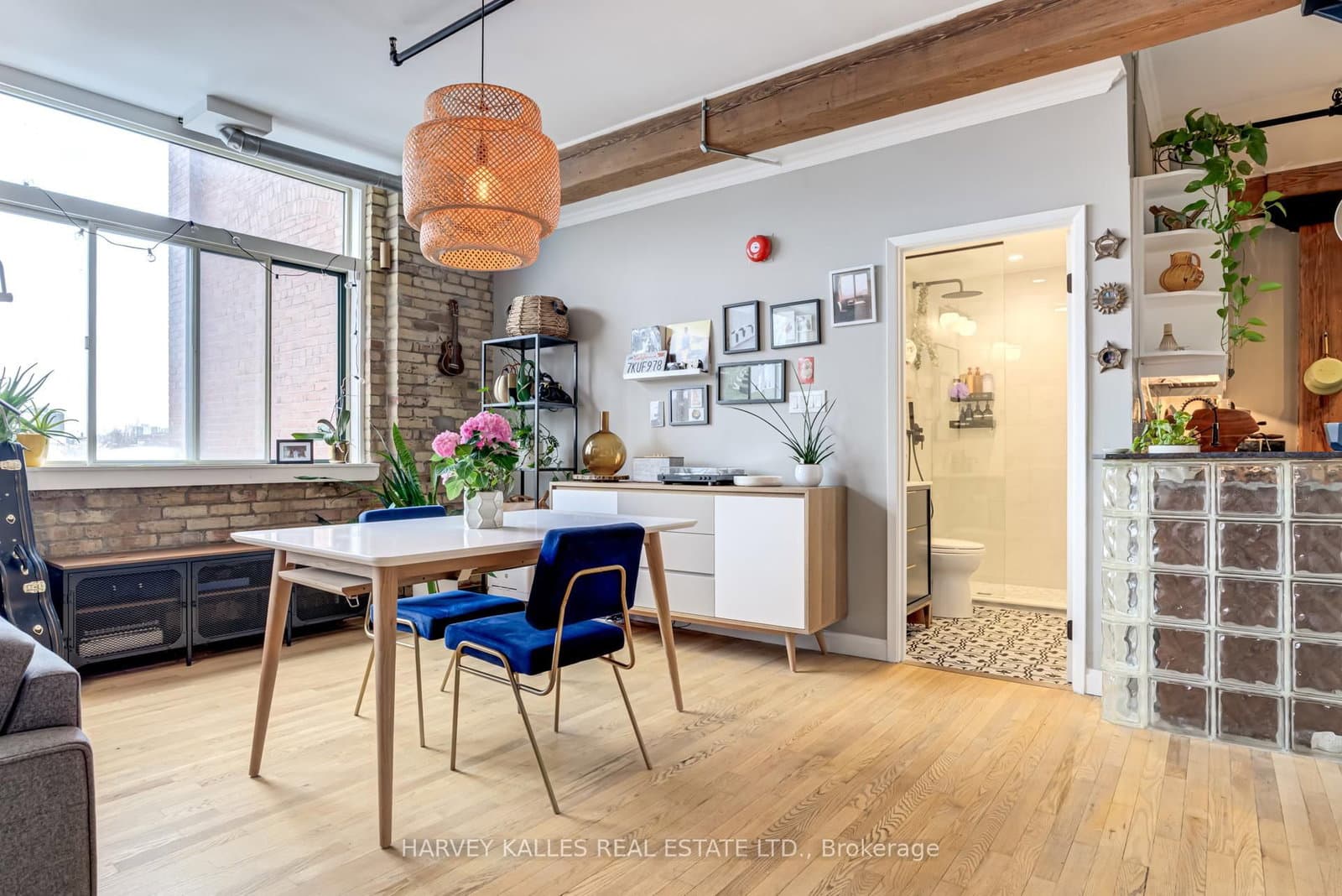 24 Noble Street, Unit 304 thumbnail 17