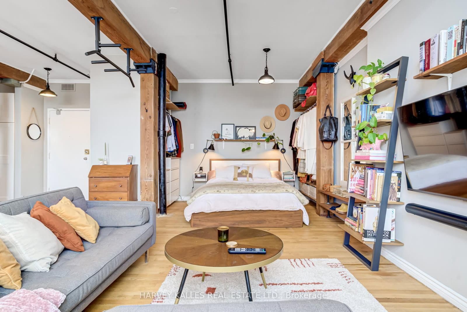 24 Noble Street, Unit 304 thumbnail 20