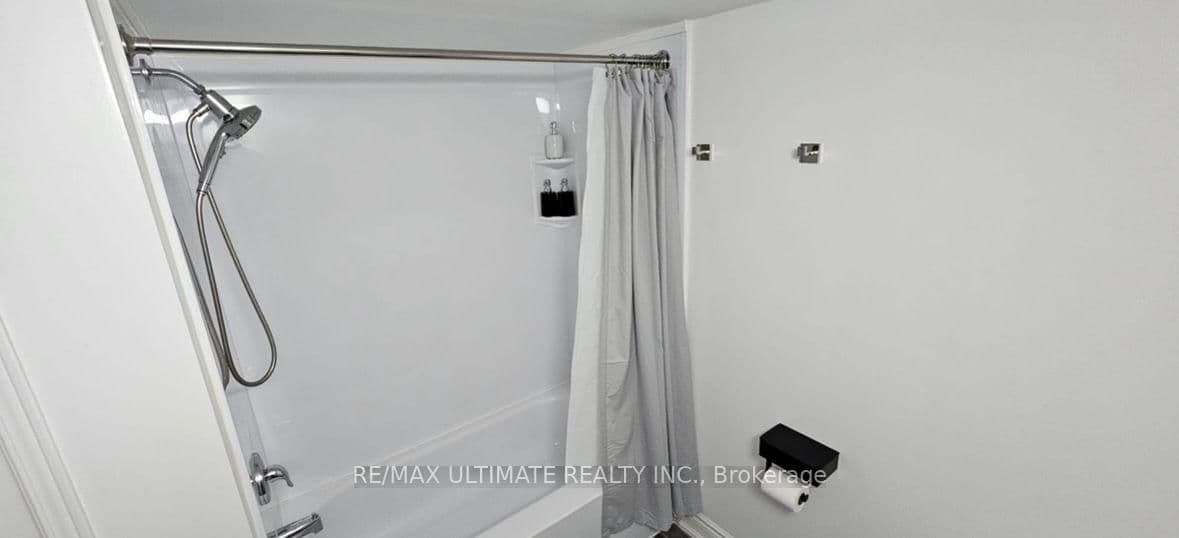 85 Bristol Road E thumbnail 15