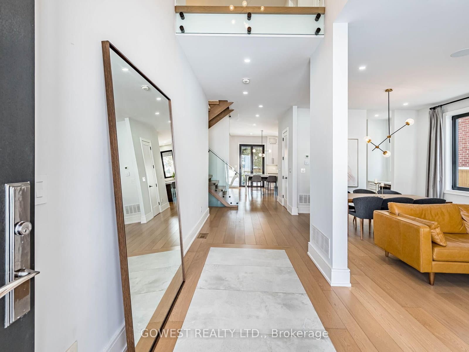 402 Niar Avenue thumbnail 3