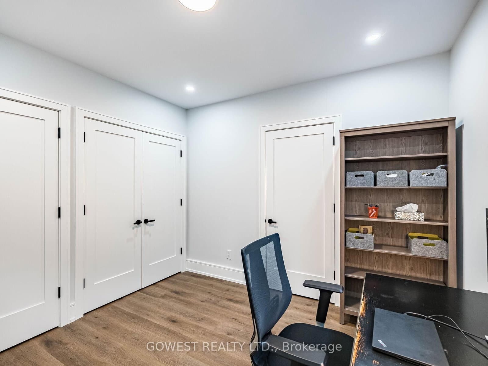 402 Niar Avenue thumbnail 37