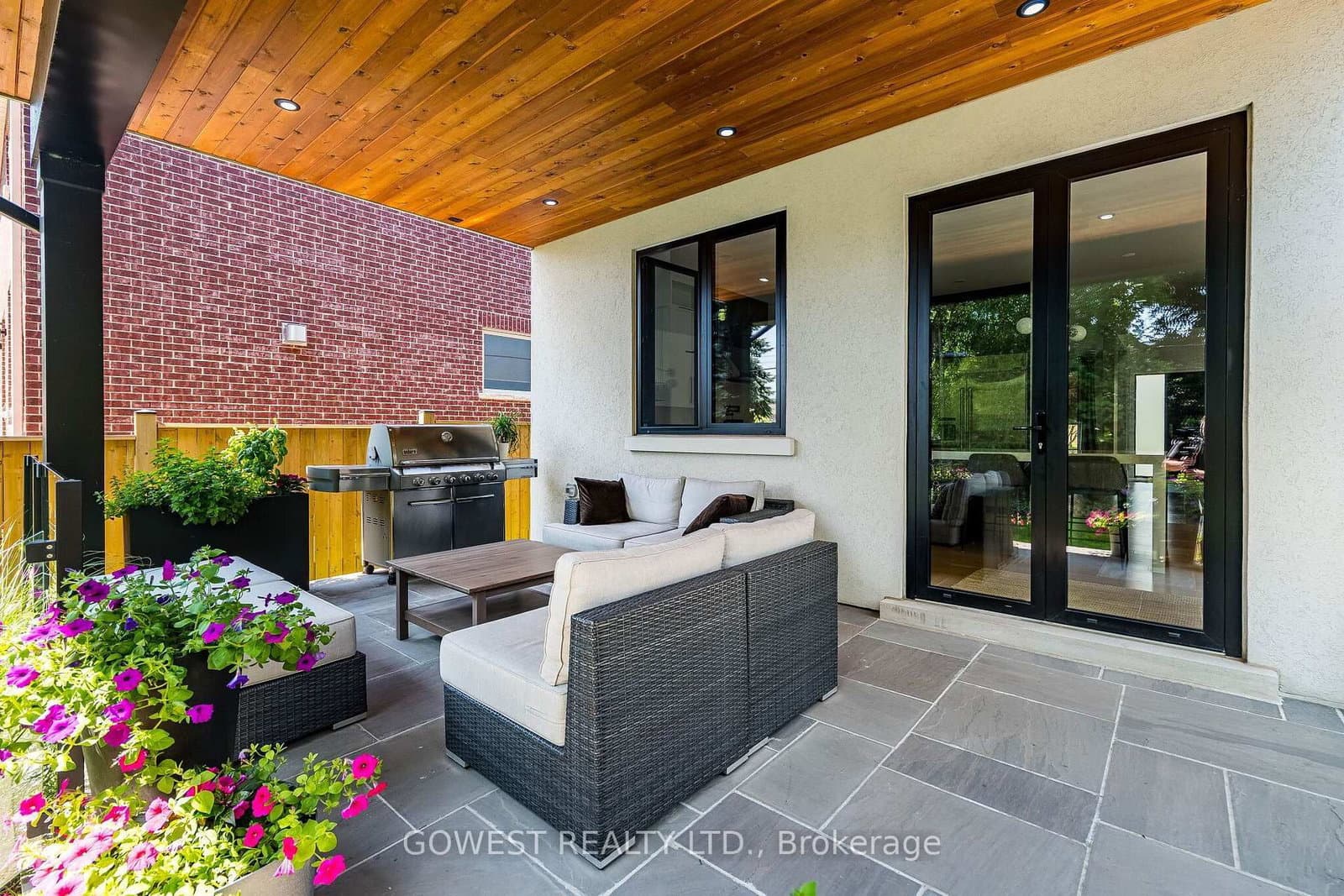 402 Niar Avenue thumbnail 47