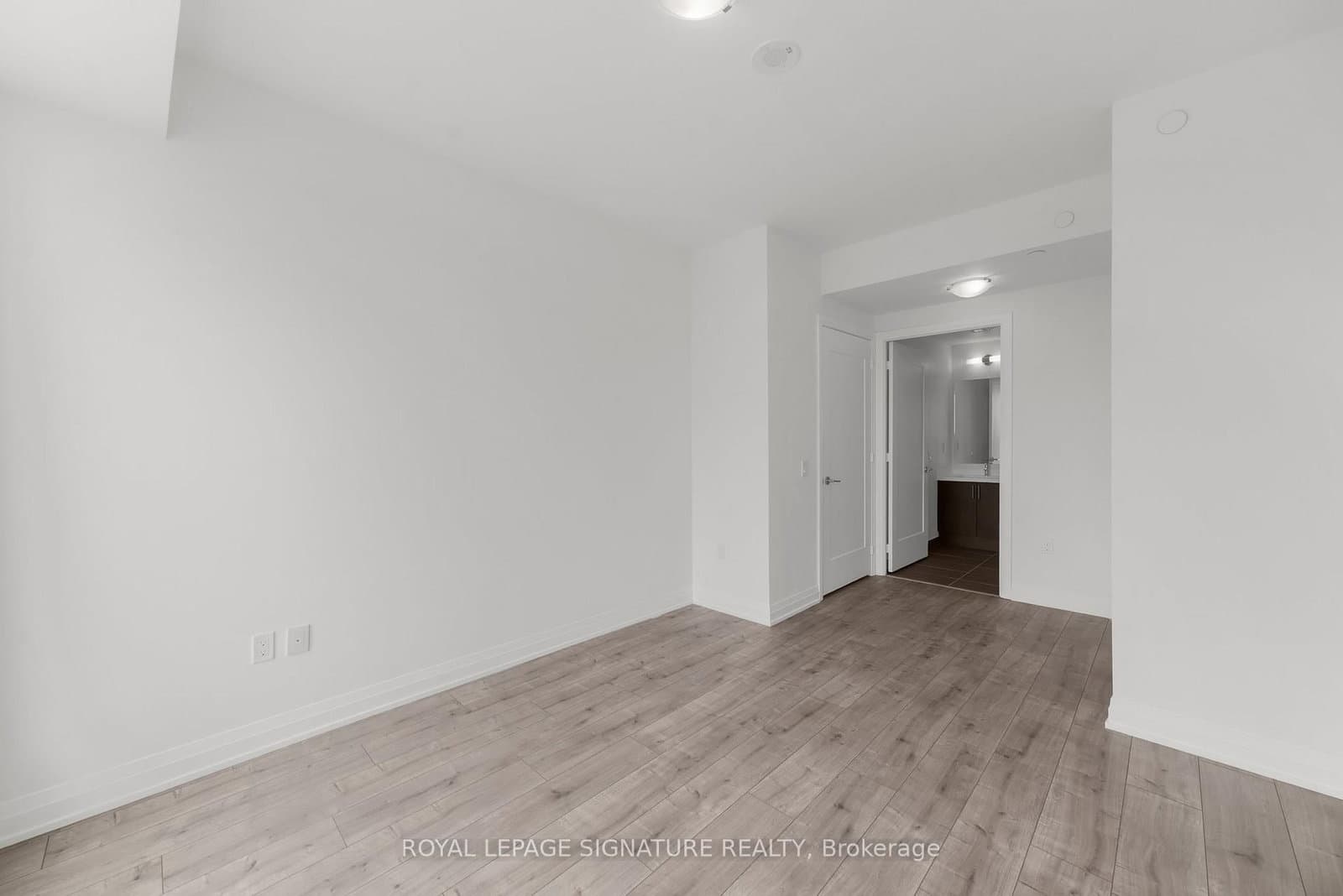 412 Silver Maple Road, Unit 716 thumbnail 11