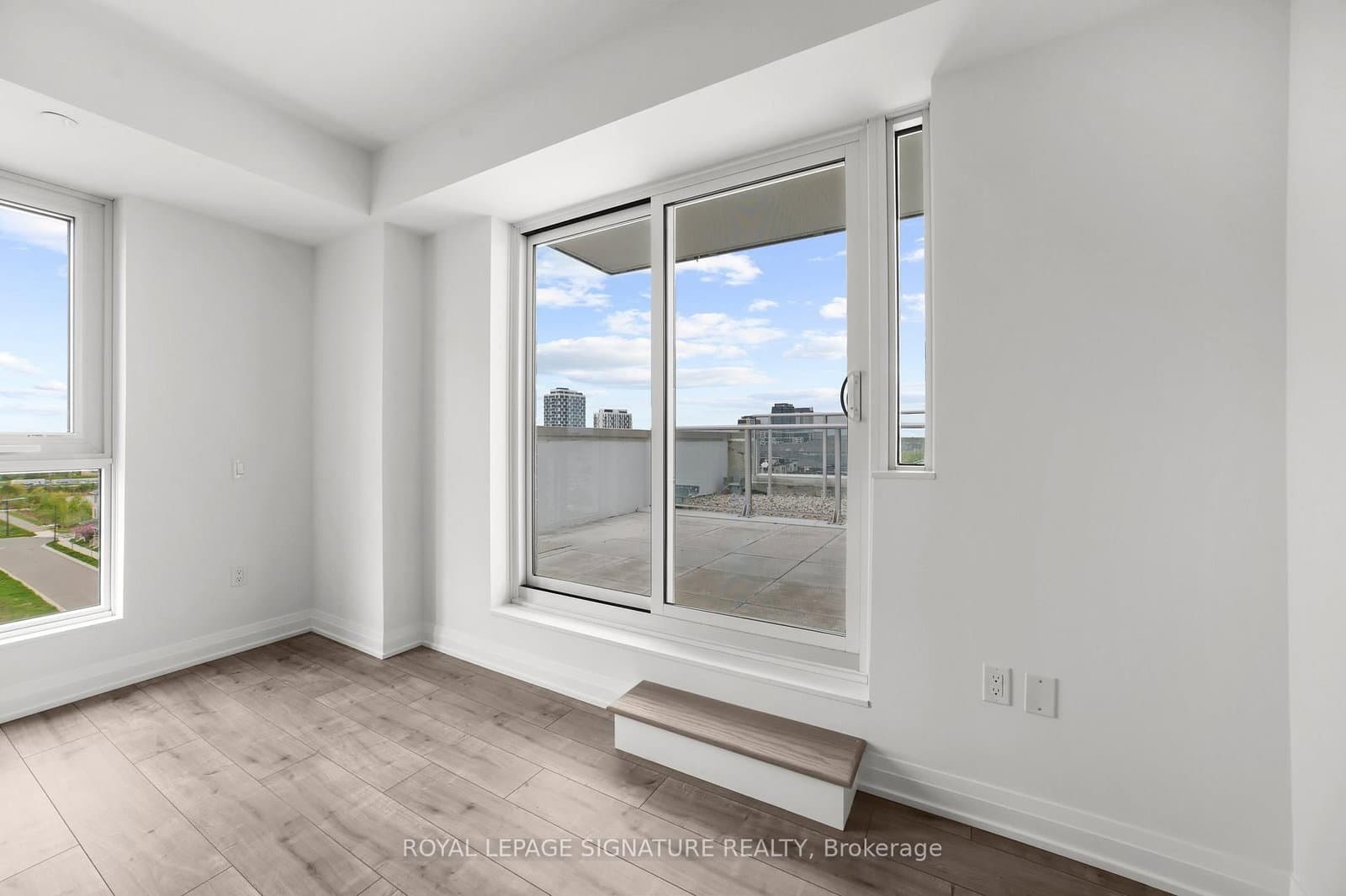 412 Silver Maple Road, Unit 716 thumbnail 18