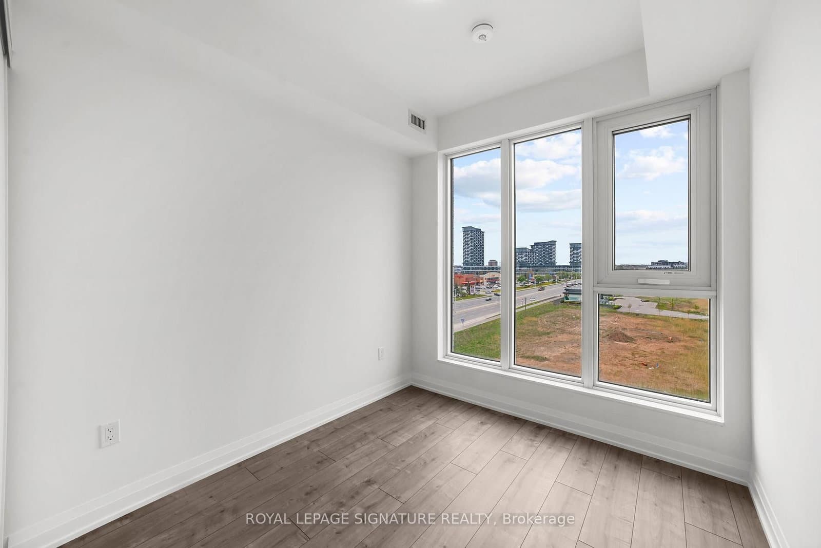412 Silver Maple Road, Unit 716 thumbnail 23