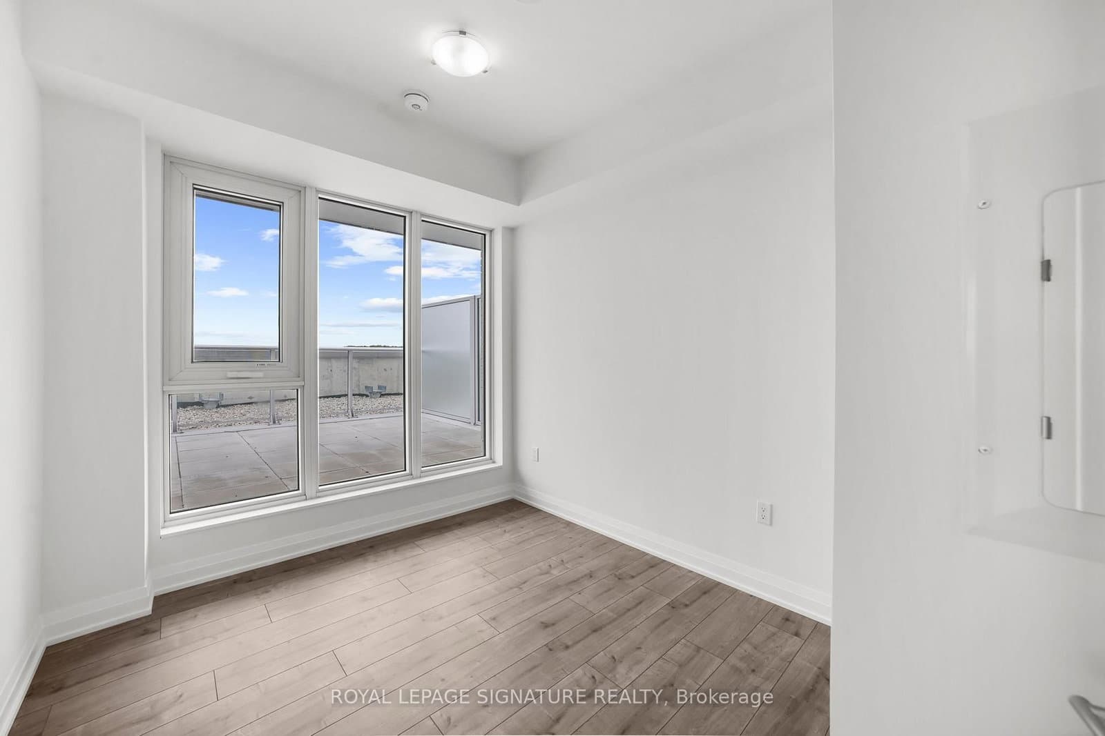 412 Silver Maple Road, Unit 716 thumbnail 28