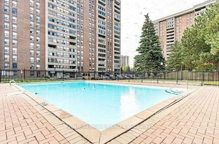 25 Kensington Road, Unit 1912 - Image 1