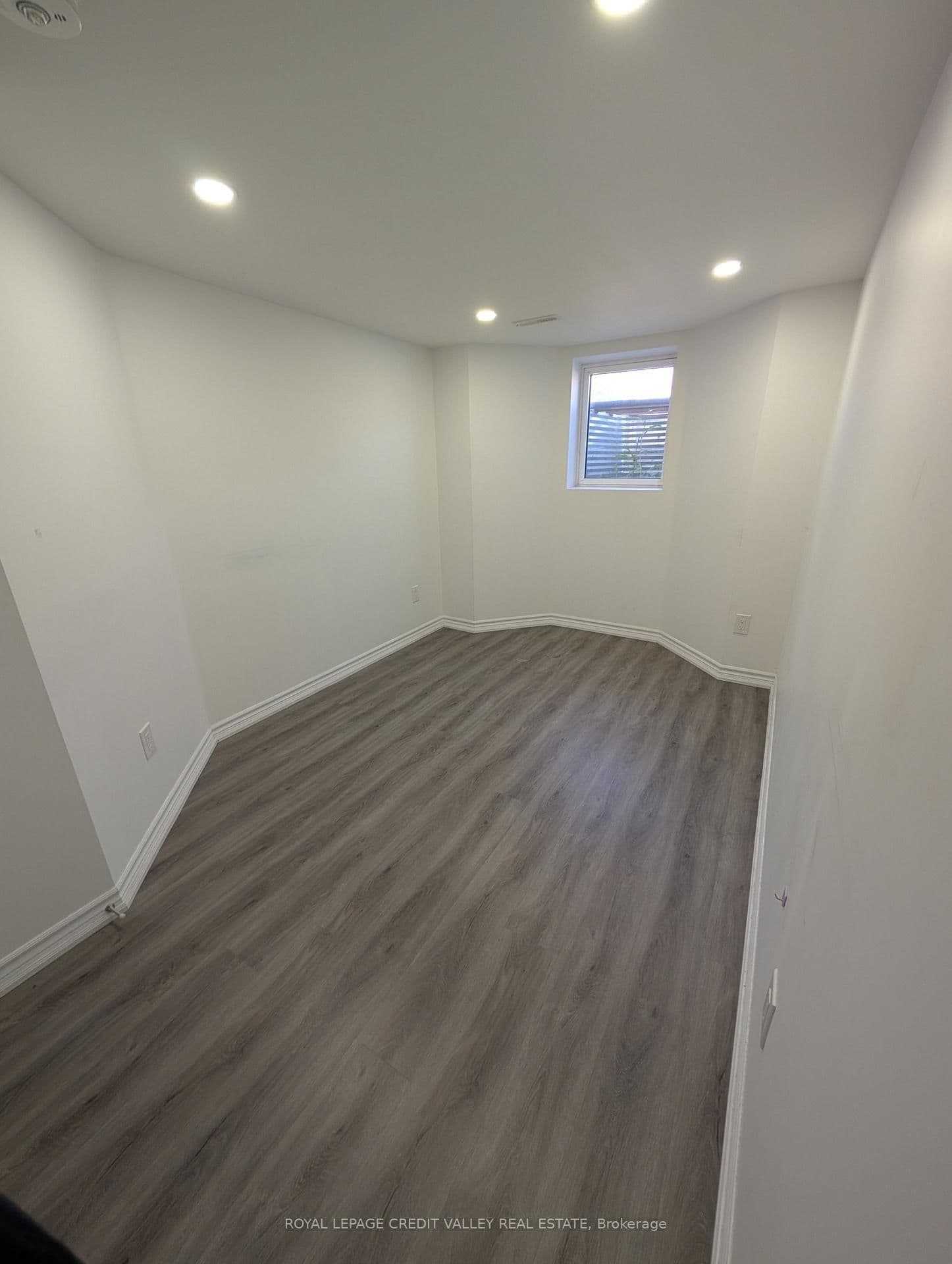 25 Caliper Road, Unit Basement thumbnail 11